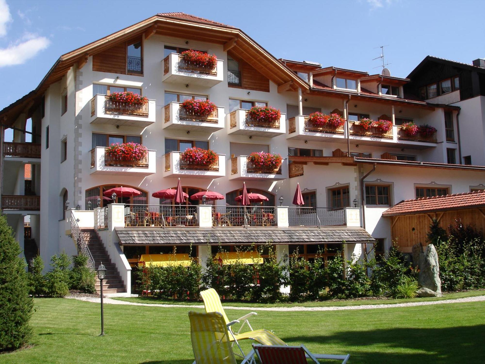 Landhotel Tharerwirt Olang Εξωτερικό φωτογραφία
